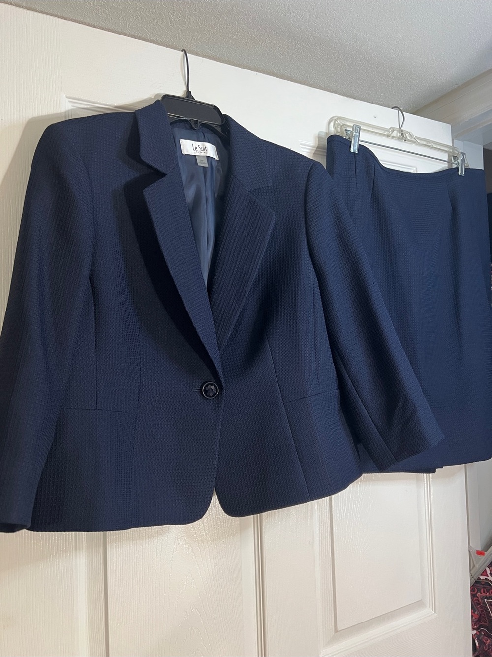Le Suit Navy Textured Single-Button Skirt Suit
